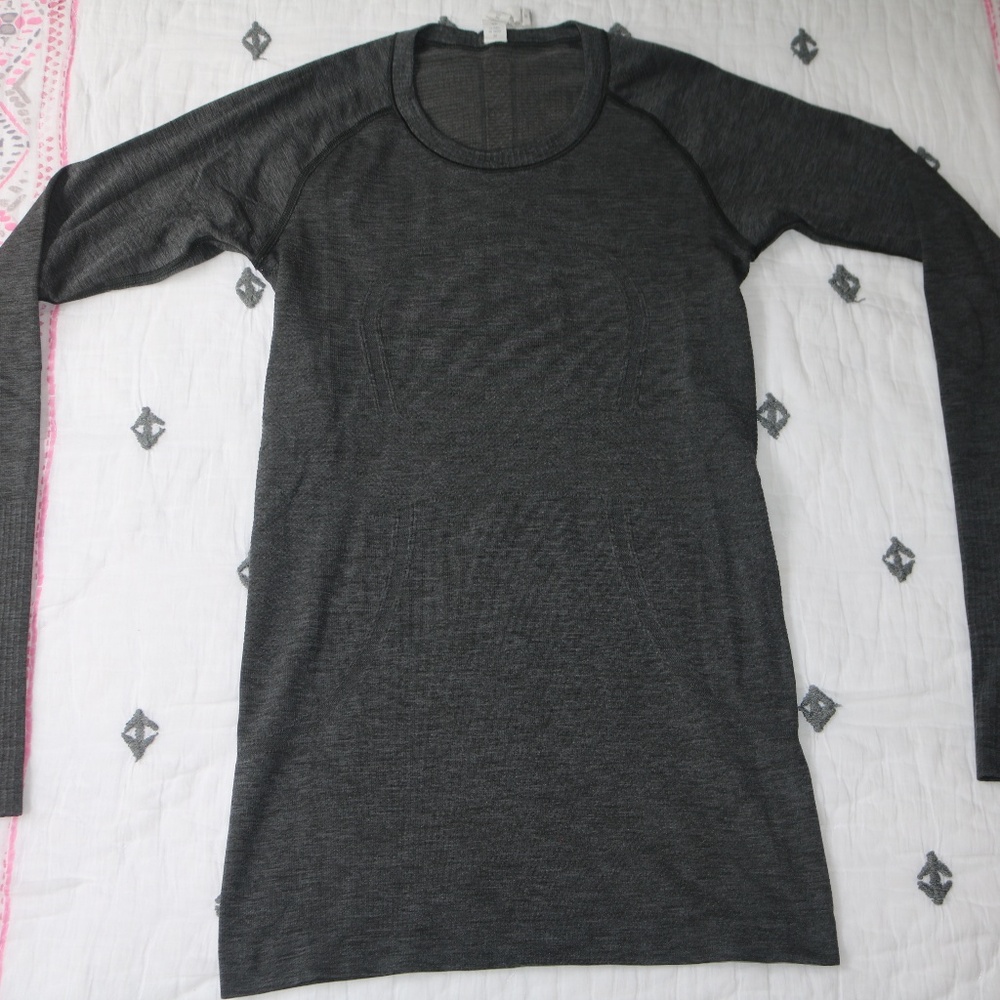 Athletic Long Sleeve Shirt